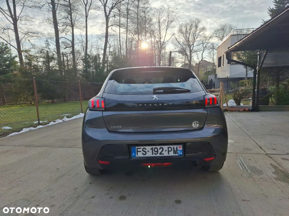 Peugeot 208 PureTech 100 Business - 11