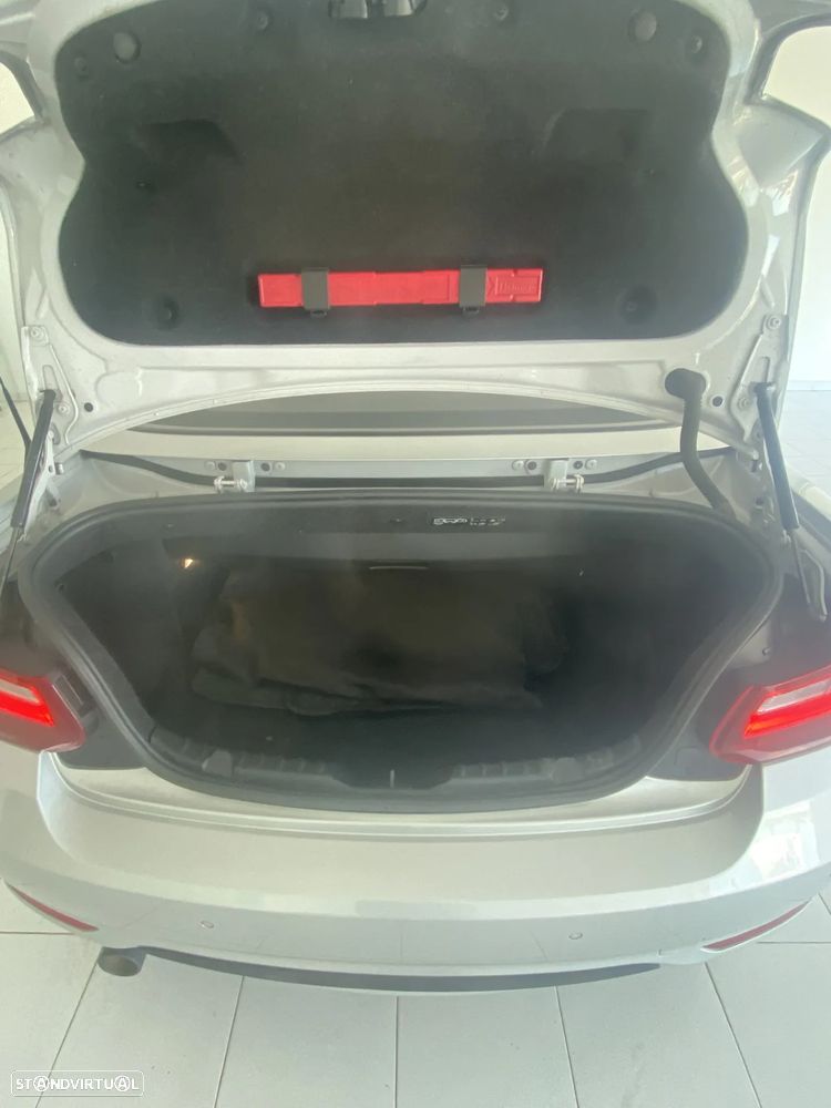 BMW 218 d Cabrio Line Sport - 17