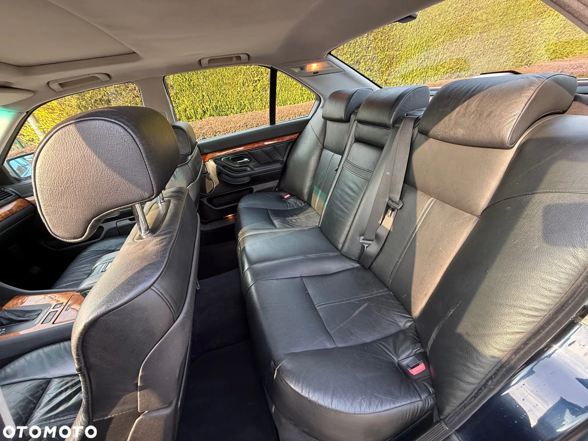 BMW Seria 7 740i - 12
