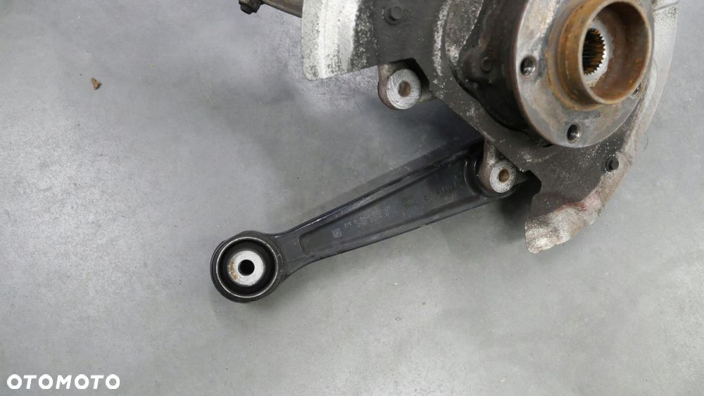 bmw x5 f15 x6 f16 zwrotnica piasta wahacze prawy przód 6869870 6864822 - 6