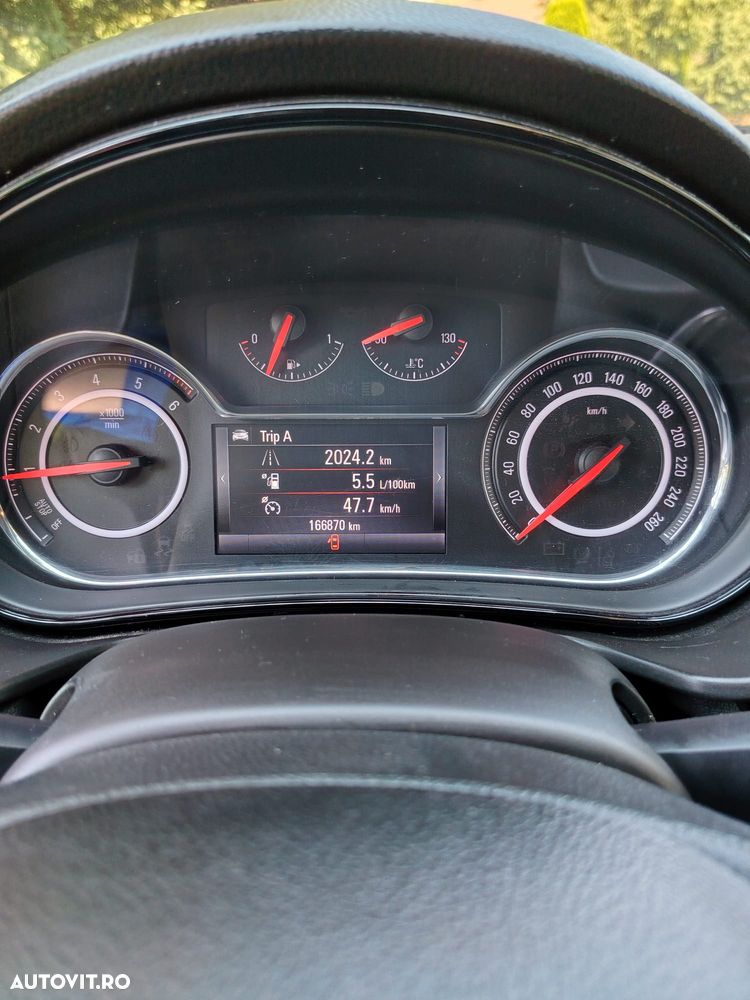 Opel Insignia 2.0 CDTI ECOFLEX Start/Stop Edition - 9
