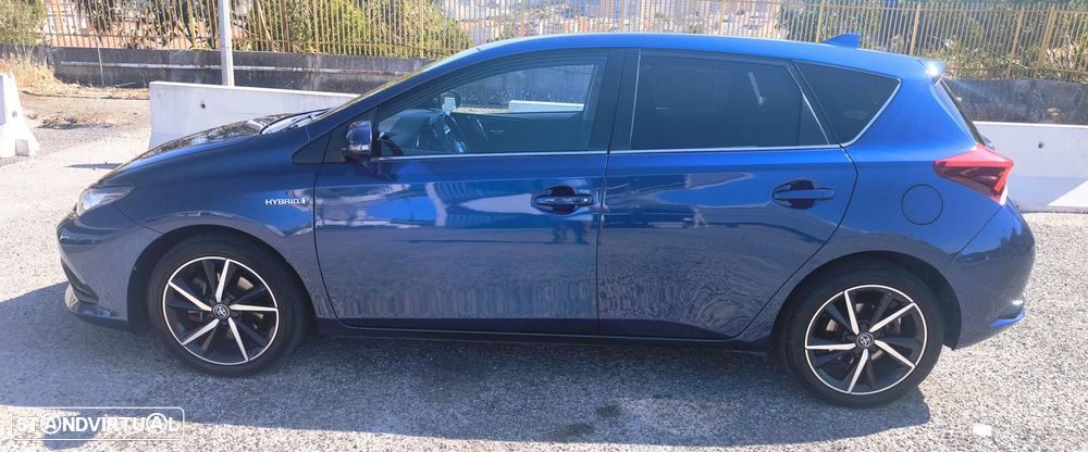 Toyota Auris 1.8 HSD Comfort +P.Sport+Navi - 5