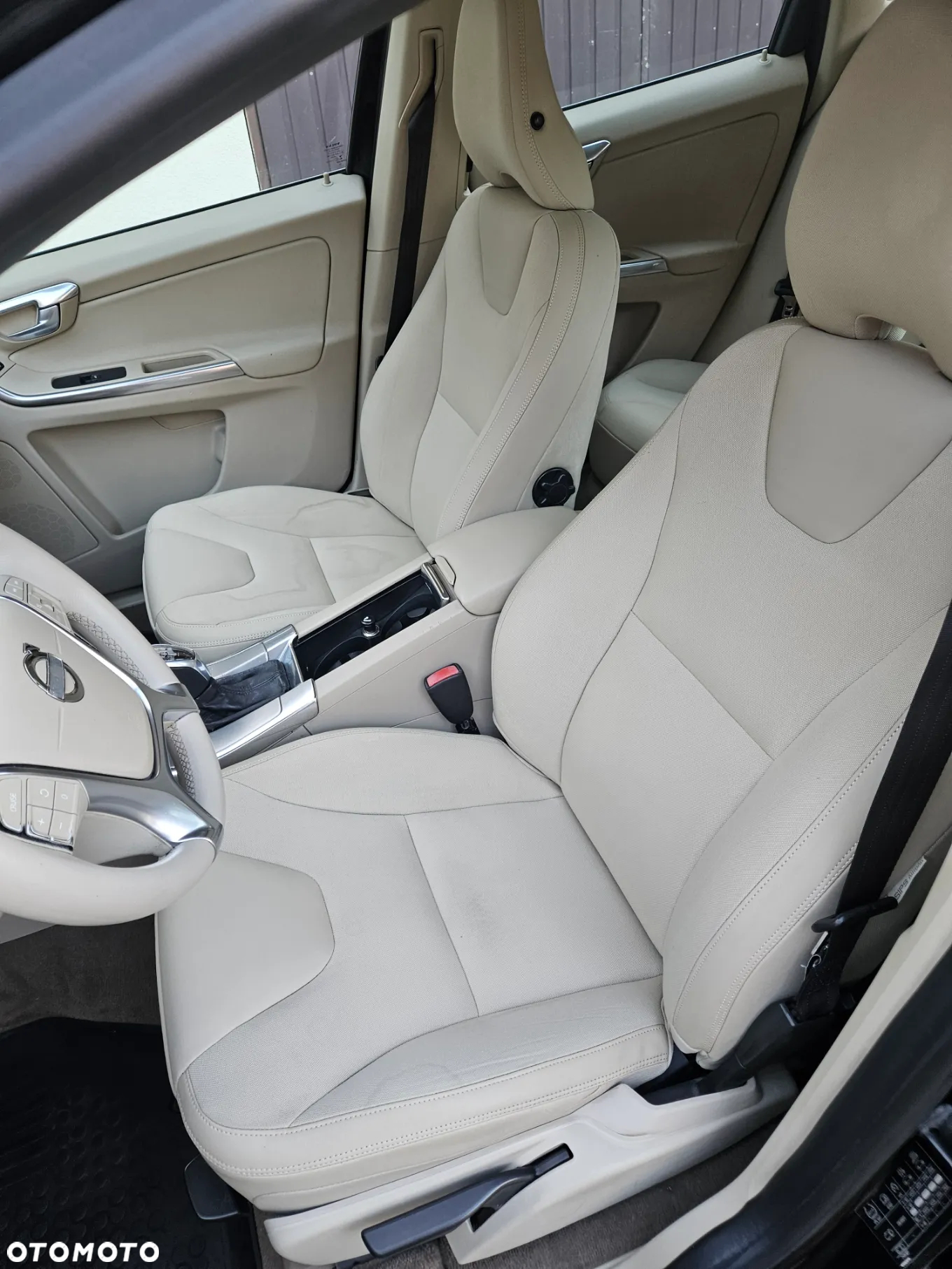 Volvo XC 60 - 16