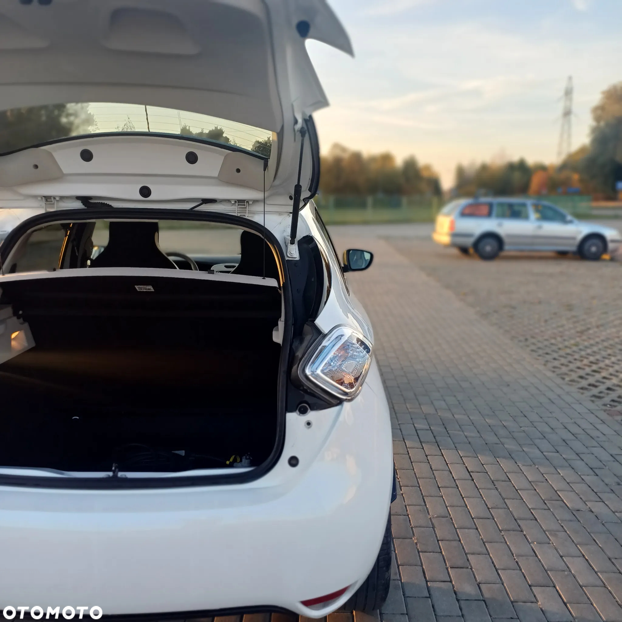 Renault Zoe - 21