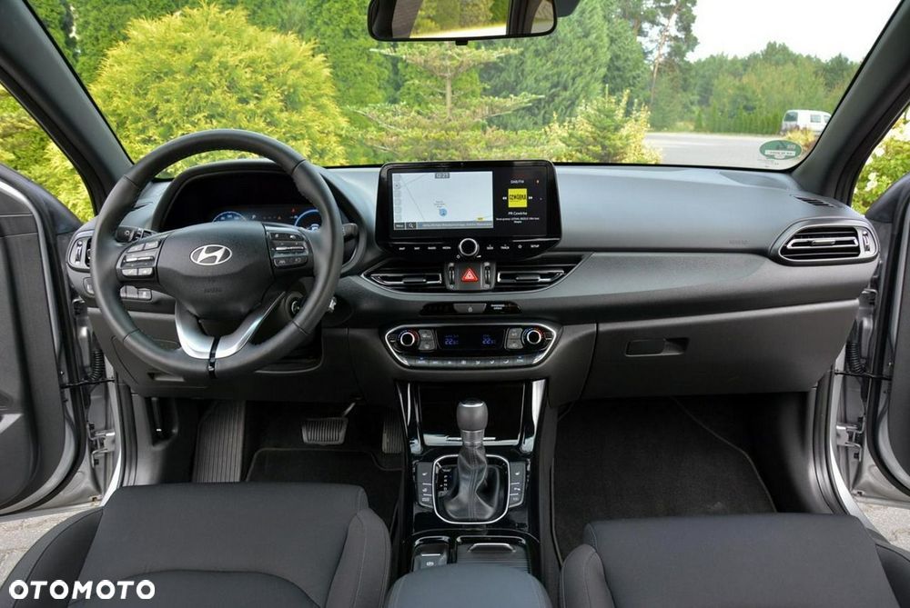 Hyundai i30 1.5 T-GDI 48V-Hybrid DCT Advantage - 23