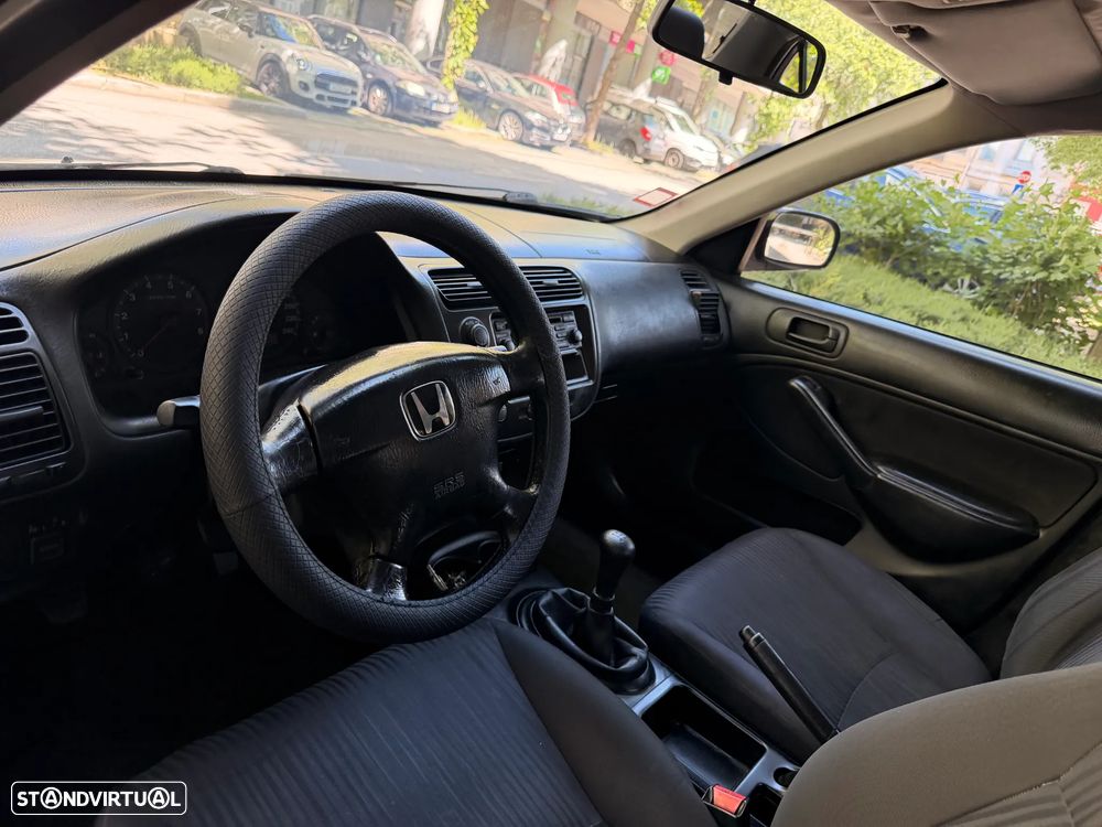 Honda Civic 1.6 LS - 12
