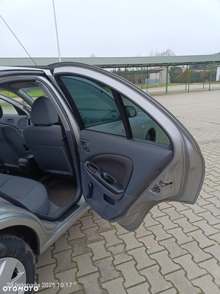 Nissan Almera 1.5 acenta - 11