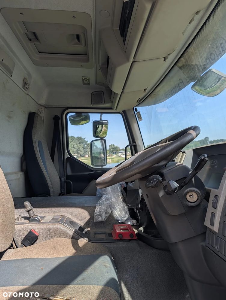 Volvo FE320 6X2 - 22