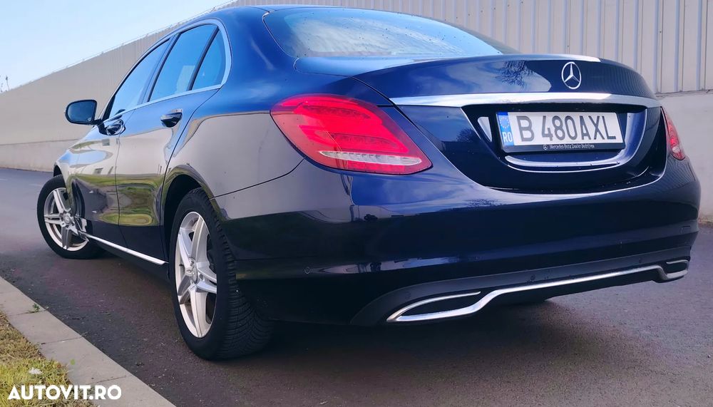 Mercedes-Benz C 220 (BlueTEC) d 7G-TRONIC Avantgarde - 3