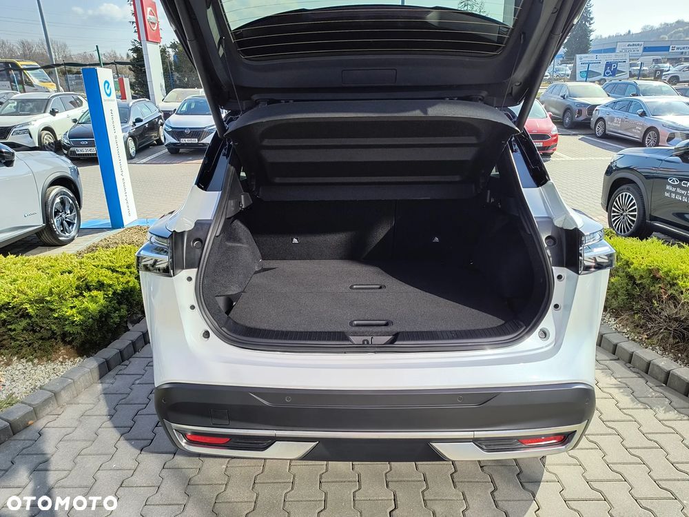 Nissan Qashqai 1.3 DIG-T MHEV 4x4 Tekna Xtronic - 7