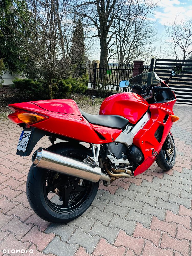 Honda VFR - 7