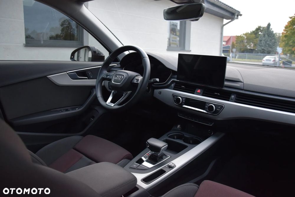 Audi A4 Limousine - 9