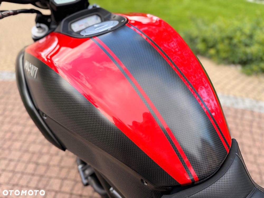 Ducati Diavel - 9