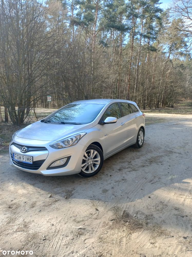 Hyundai i30 1.6 CRDi Classic + - 1