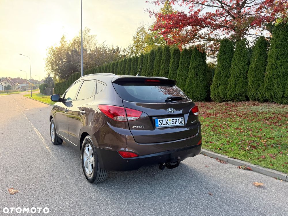 Hyundai ix35 - 11