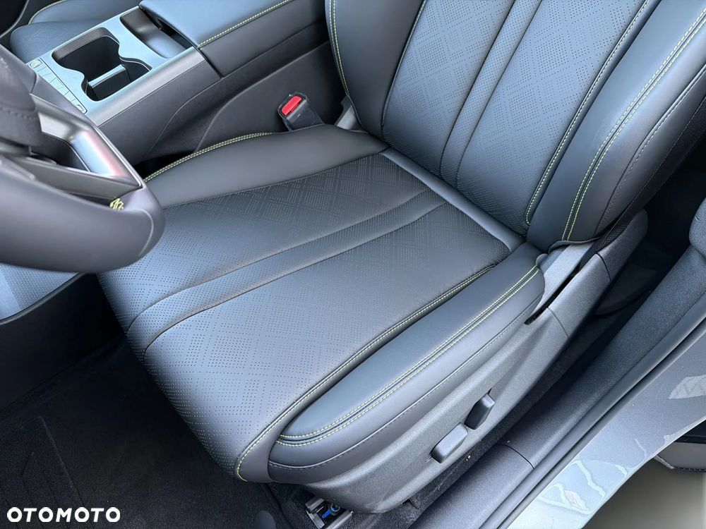 BYD Atto 2 DM-i - 13