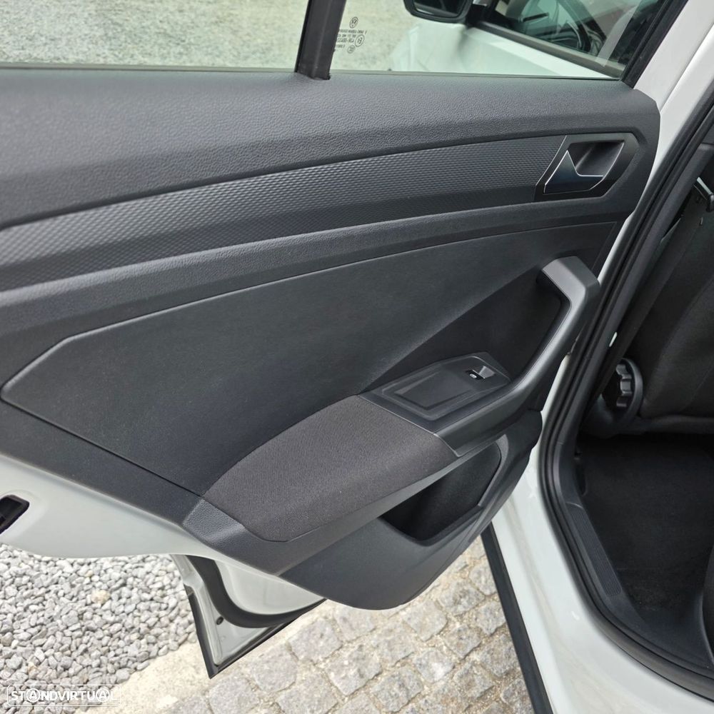 VW T-Roc 2.0 TDI Sport DSG 4Motion - 36