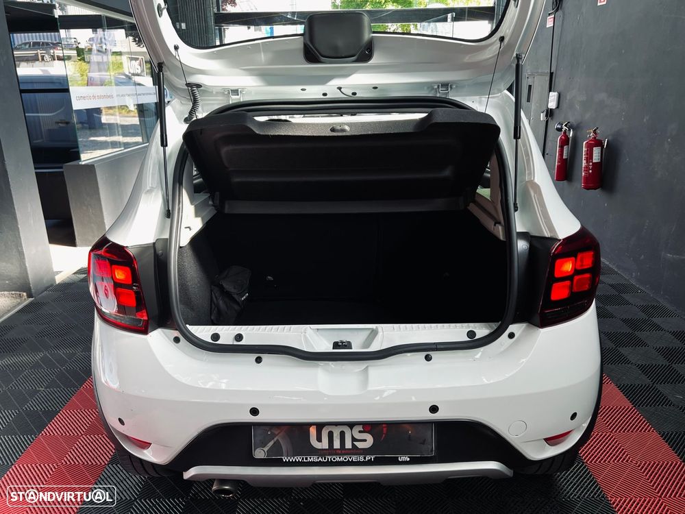 Dacia Sandero 0.9 TCe Stepway Bi-Fuel - 27