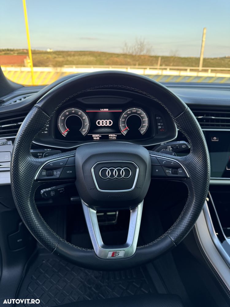 Audi Q8 3.0 55 TFSI quattro Tiptronic MHEV - 16