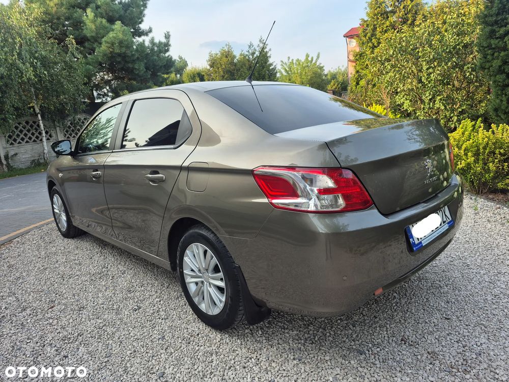 Peugeot 301 1.6 HDi Allure - 10