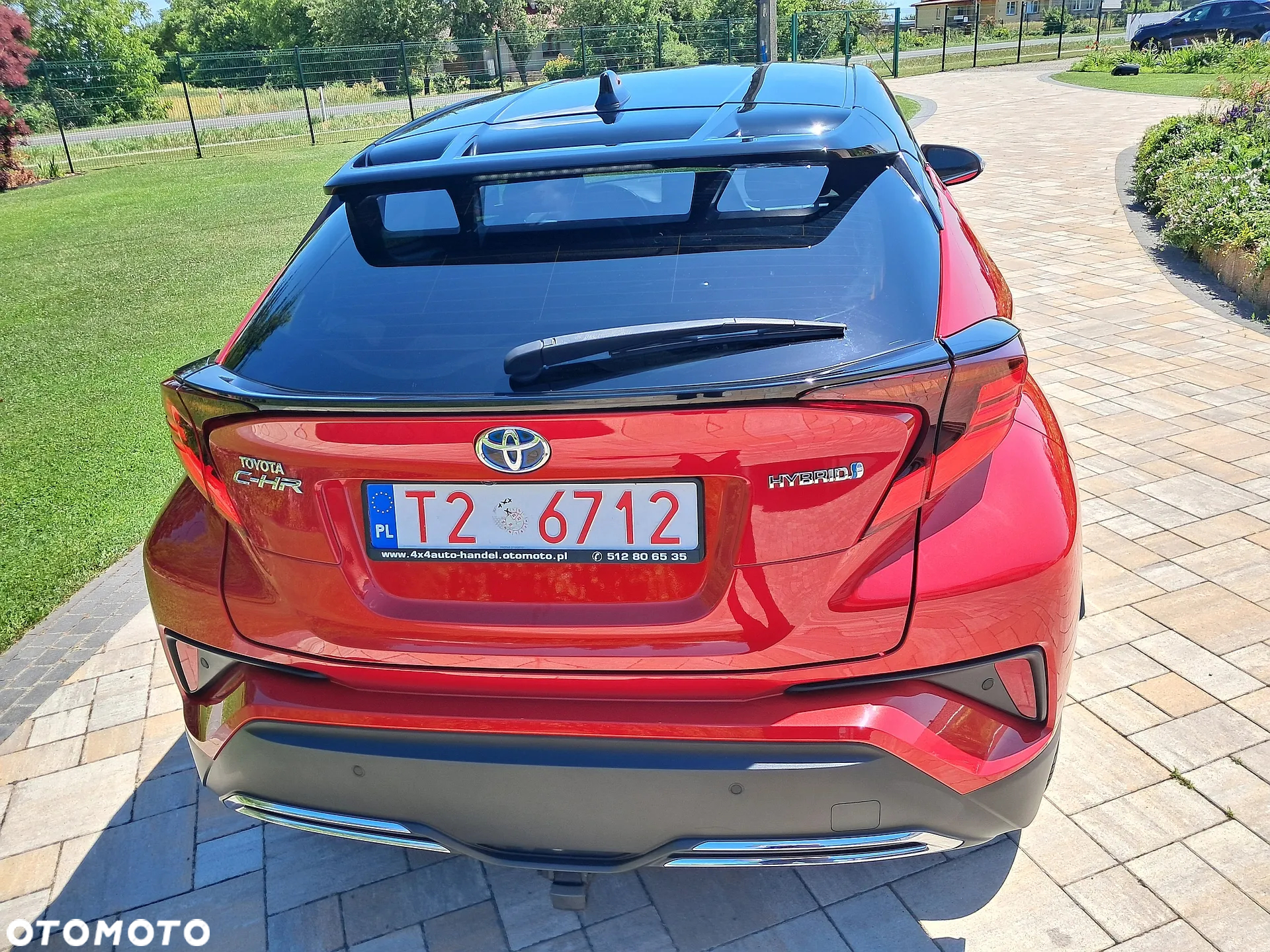 Toyota C-HR - 11
