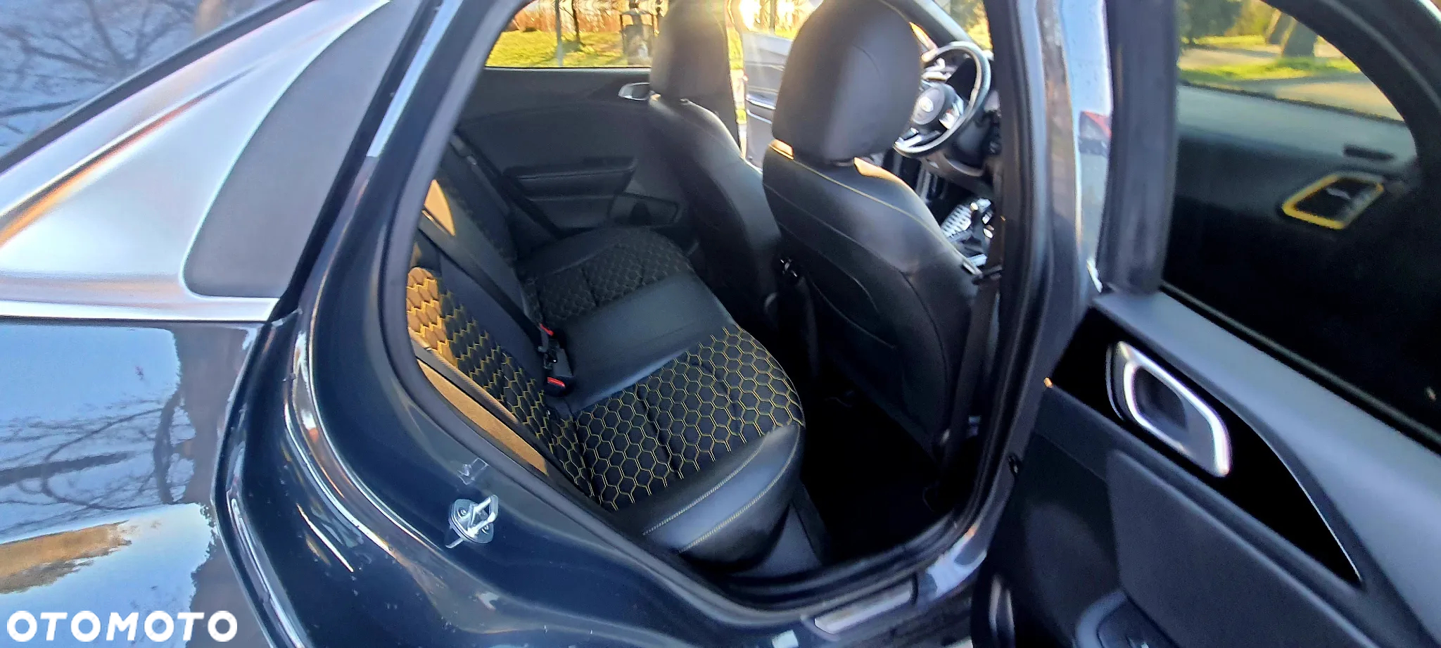 Kia XCeed 1.4 T-GDI OPF LAUNCH EDITION - 20