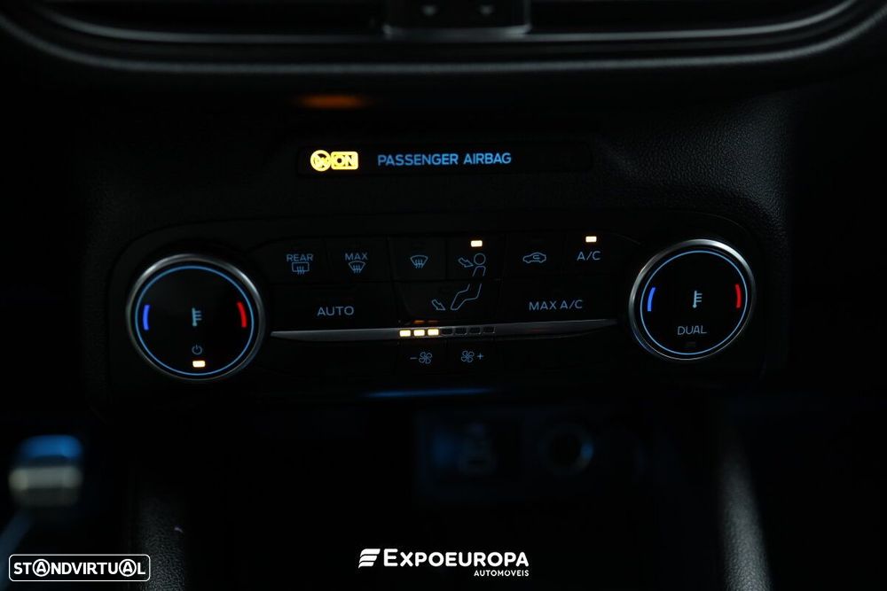 Ford Kuga 1.5 EcoBoost ST-Line Design - 25