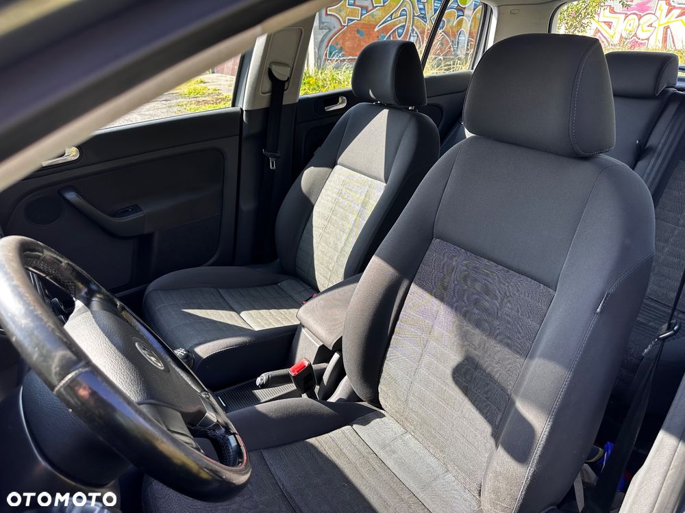 Volkswagen Golf Plus 1.6 Tour - 13