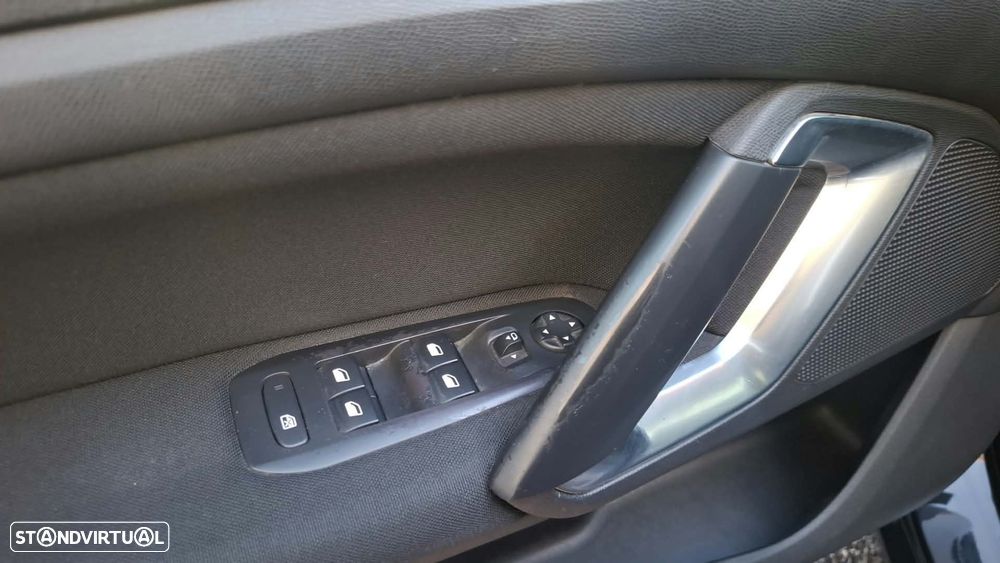 Peugeot 308 1.6 BlueHDi Active J17 - 18