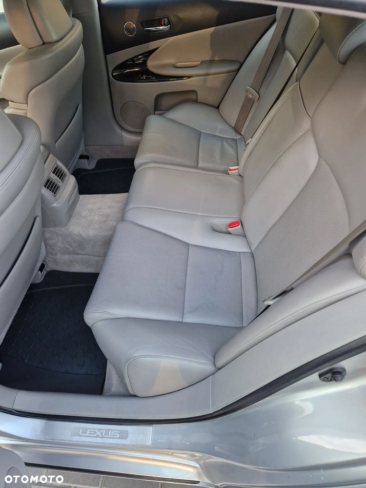 Lexus GS - 14