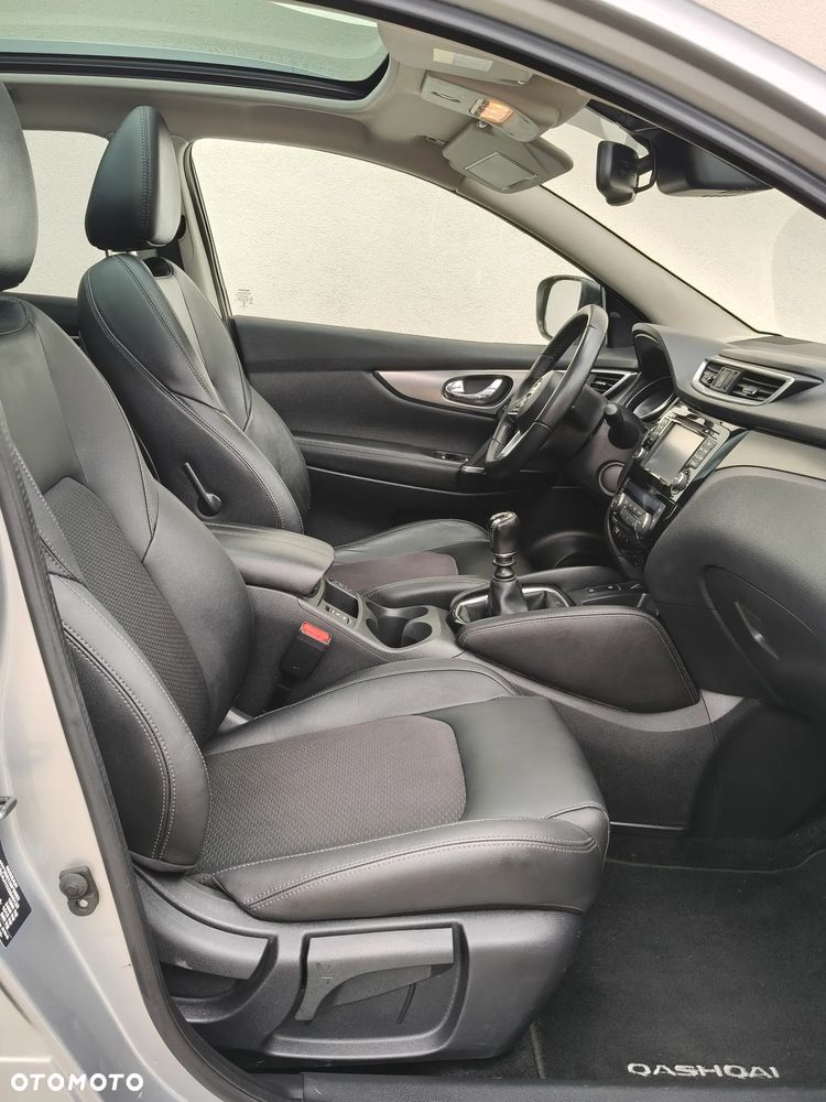 Nissan Qashqai 1.6 DIG-T Tekna - 7