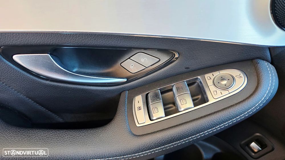 Mercedes-Benz GLC 220 d 4Matic - 30