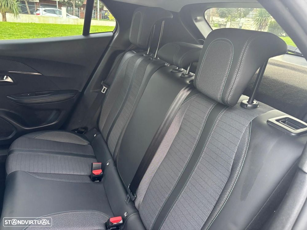 Peugeot 2008 1.5 BlueHDi Allure Pack - 60