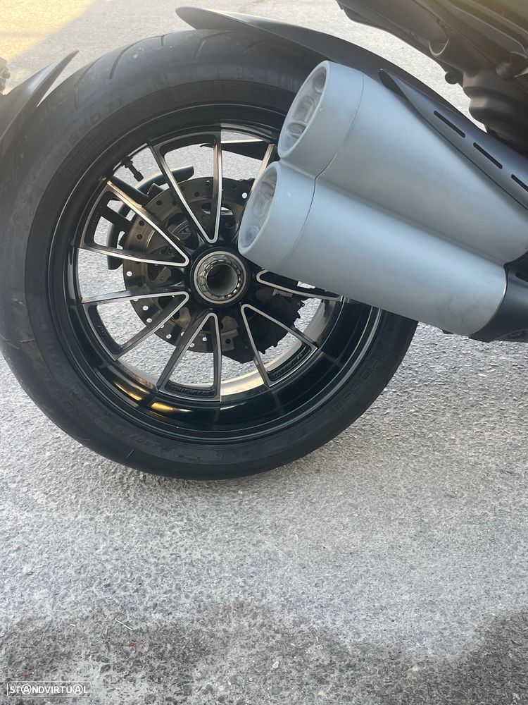 Ducati Diavel Carbon - 8