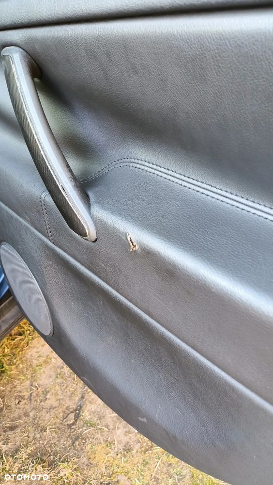 Volkswagen Passat 2.5 TDI 4Mot Highline - 16