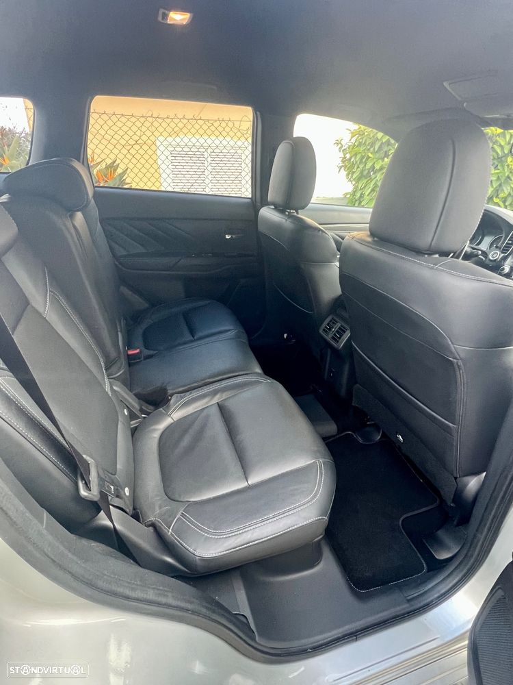 Mitsubishi Outlander 2.4 Ice Edition - 13