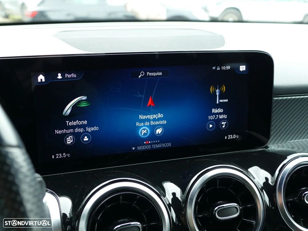 Mercedes-Benz GLB 180 d AMG Line - 20