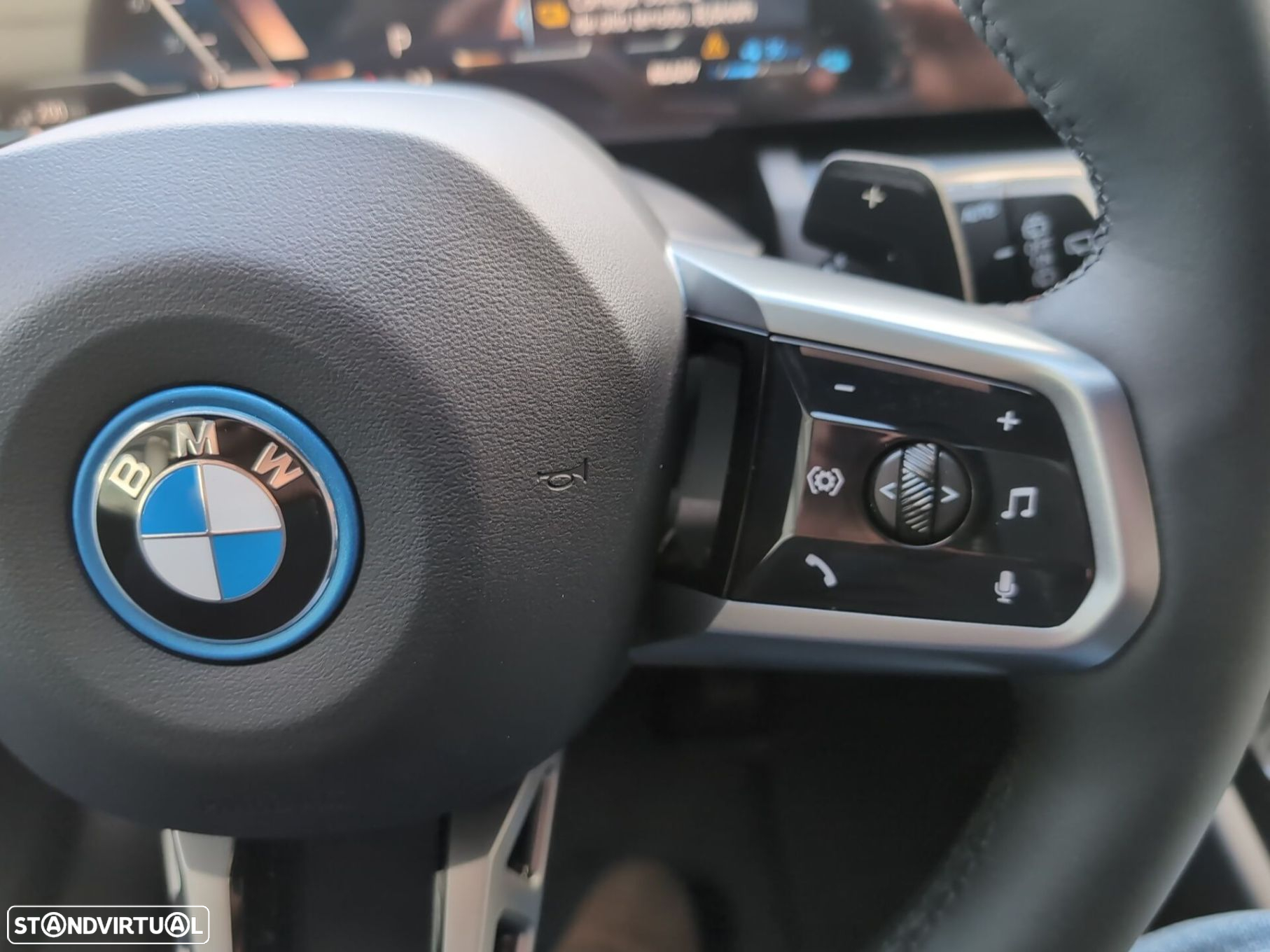 BMW 530 e Pack Desportivo M - 24