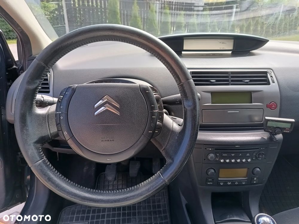 Citroën C4 1.6 HDi FAP Style - 9