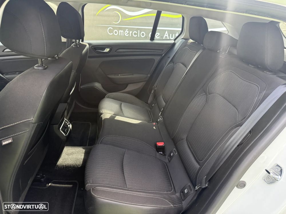 Renault Mégane Sport Tourer 1.5 dCi Intens - 17