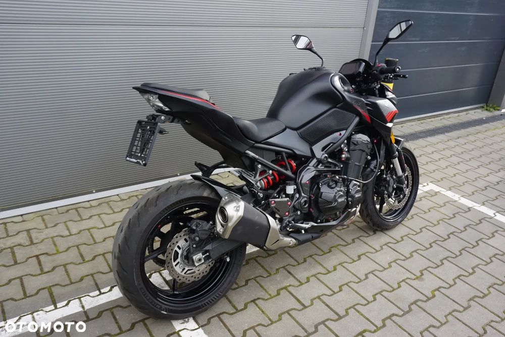 Kawasaki Z 900 - 3