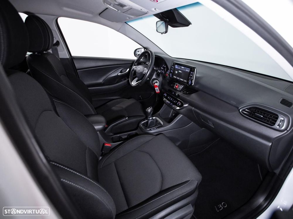 Hyundai i30 1.6 CRDi STyle - 9