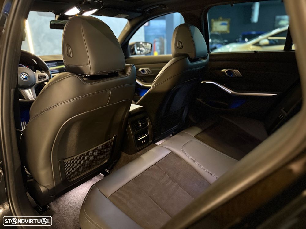 BMW 330 e Aut. M Sport - 20