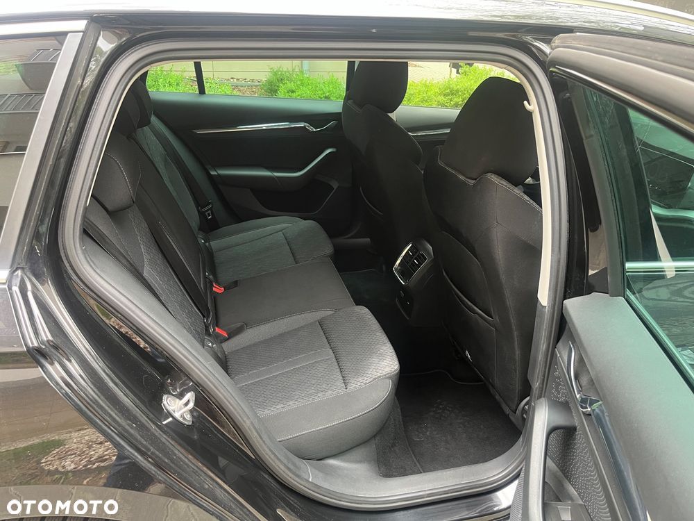 Skoda Octavia 2.0 TDI 4x4 Style DSG - 13
