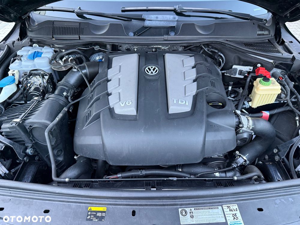 Volkswagen Touareg 3.0 V6 TDI SCR Blue Motion DPF Automatik Executive Edition - 20