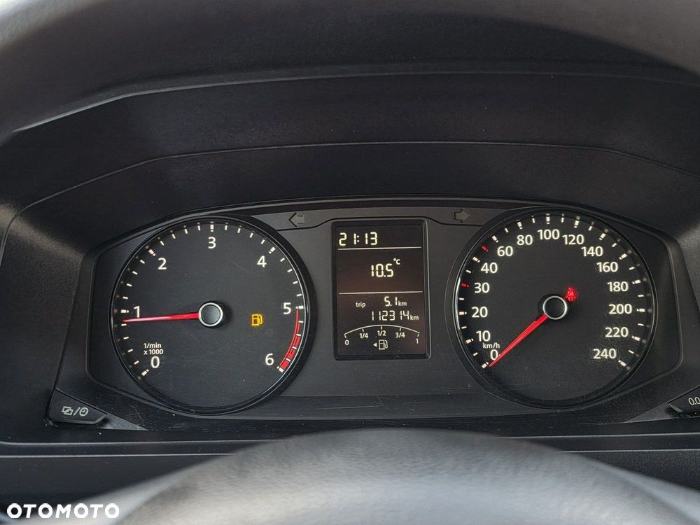 Volkswagen Transporter - 14