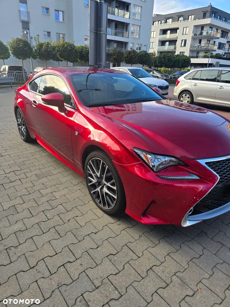 Lexus RC - 1