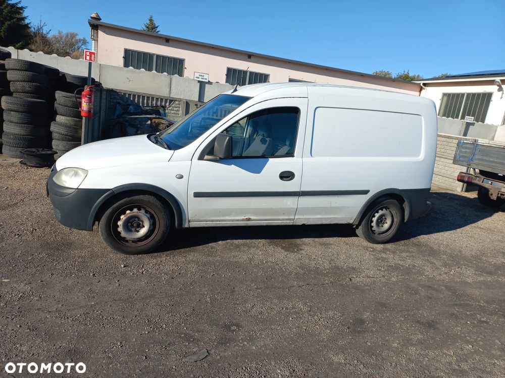Opel Combo 1.3 Cdti 06r wszystkie części - 1