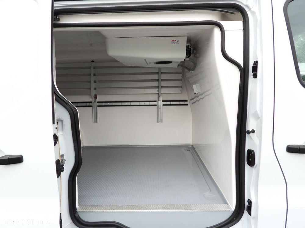Renault TRAFIC FURGON CHŁODNIA  -5*C ZASILANIE 230V TEMPOMAT LEDY KLIMATYZACJA  120KM - 22