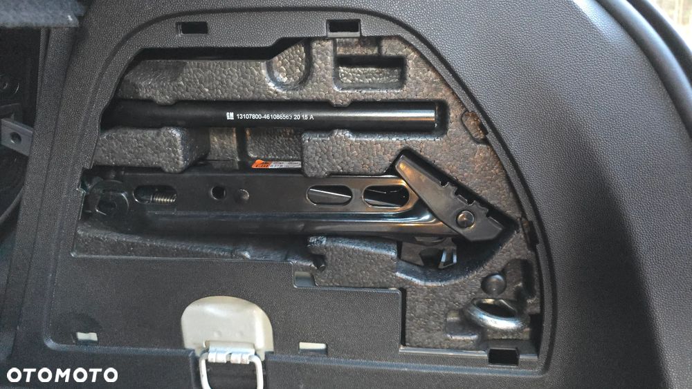 Opel Corsa 1.4 Enjoy - 14